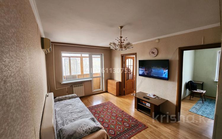 3-бөлмелі пәтер · 48 м² · 4/5 қабат, Ержанова 22 — 45 квартал, бағасы: 19 млн ₸ в Караганде, Казыбек би р-н — фото 2
