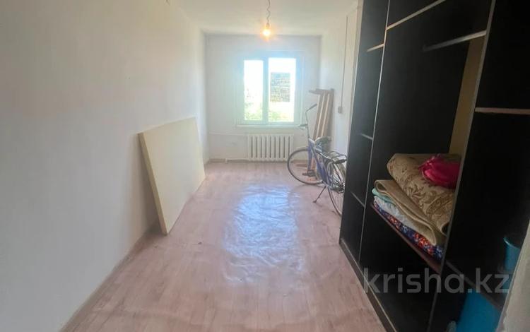 1-бөлмелі пәтер · 14 м² · 5/5 қабат, Рыскулова, бағасы: 2 млн ₸ в Актюбинской обл. — фото 2