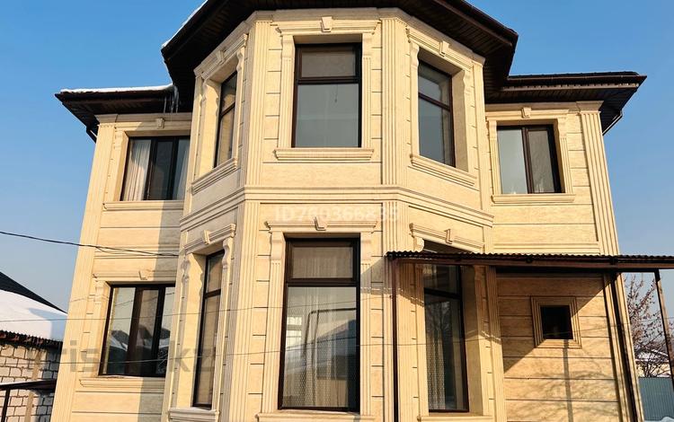 Отдельный дом · 4 комнаты · 230 м² · 6 сот., Есим Хана 1 за 85 млн 〒 в Туздыбастау (Калинино) — фото 39