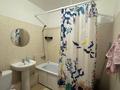 2-комнатная квартира · 58 м² · 4/12 этаж, мкр Акбулак, 1-я улица за 260 000 ₸ в Алматы, Алатауский р-н — фото 10