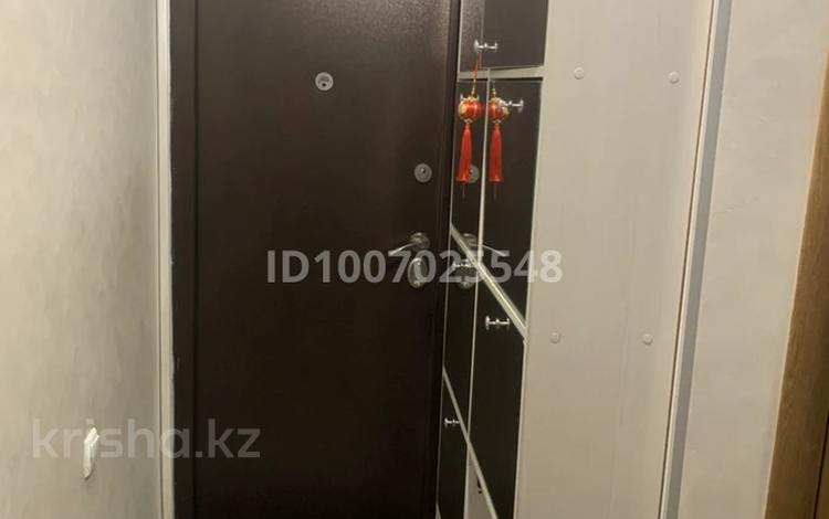3-бөлмелі пәтер · 60.1 м² · 2/5 қабат, Таугүл ш/а. 5, бағасы: 55 млн ₸ в Алматы, Ауэзовский р-н — фото 2