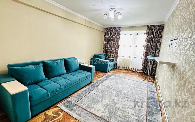 1-комнатная квартира · 42 м² · 1/9 этаж, Увалиева 8/1 за 150 000 ₸ в Усть-Каменогорске — фото 2