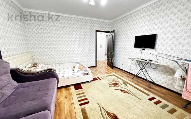 1-бөлмелі пәтер · 42 м², Просп. Улы Дала 47/1, бағасы: 13 000 ₸ в Астане, Есильский р-н — фото 2