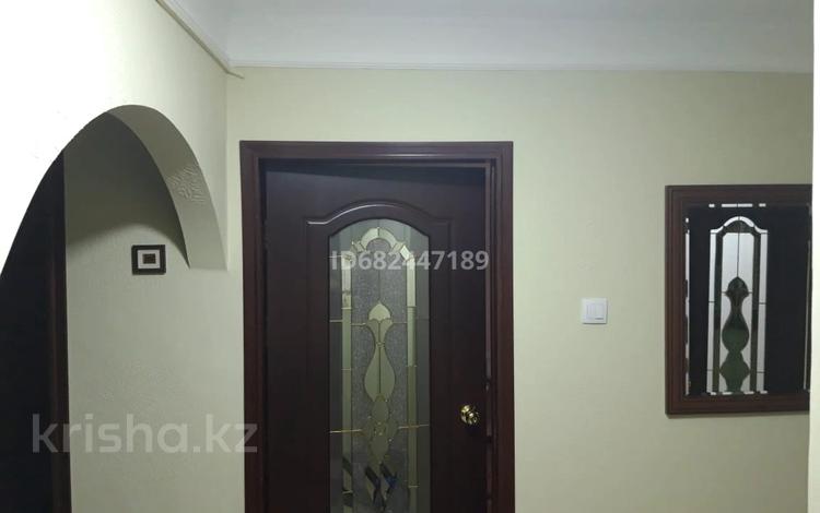 3-комнатная квартира · 62 м² · 2/5 этаж, Авангард 4 мкр 10 за 180 000 ₸ в Атырау, мкр Авангард-4 — фото 2