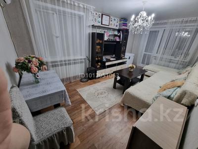 3-бөлмелі пәтер · 62 м² · 3/5 қабат, Пришахтинск, Пришахтинск, 22й микрорайон 12, бағасы: 17 млн ₸ в Караганде, Алихана Бокейханова р-н