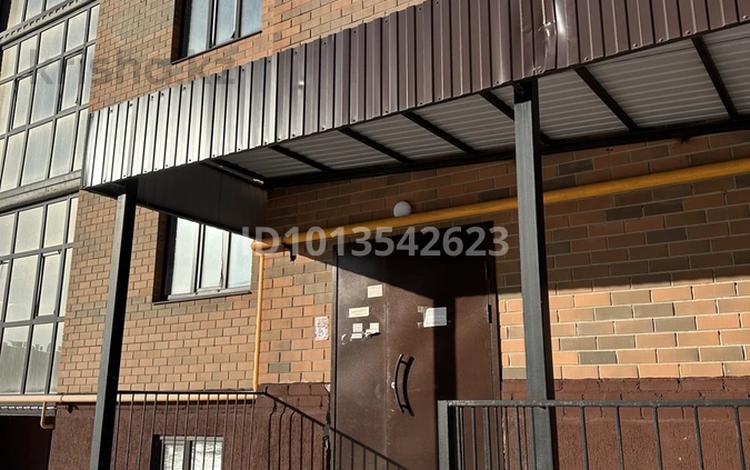 3-бөлмелі пәтер · 120 м² · 1/5 қабат, мкр. Алтын орда 2е/1 — JOO SCHOOL, бағасы: 40 млн ₸ в Актобе — фото 2