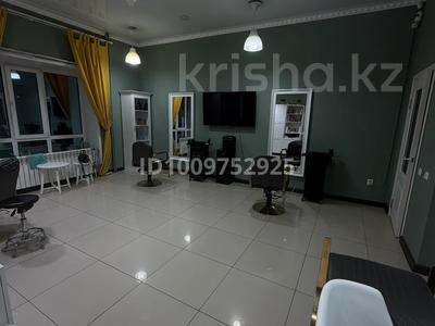 Дүкендер мен бутиктер, сұлулық салондары, кабинеттер және жұмыс орындары, студиялар · 35 м², бағасы: 160 000 〒 в Кокшетау