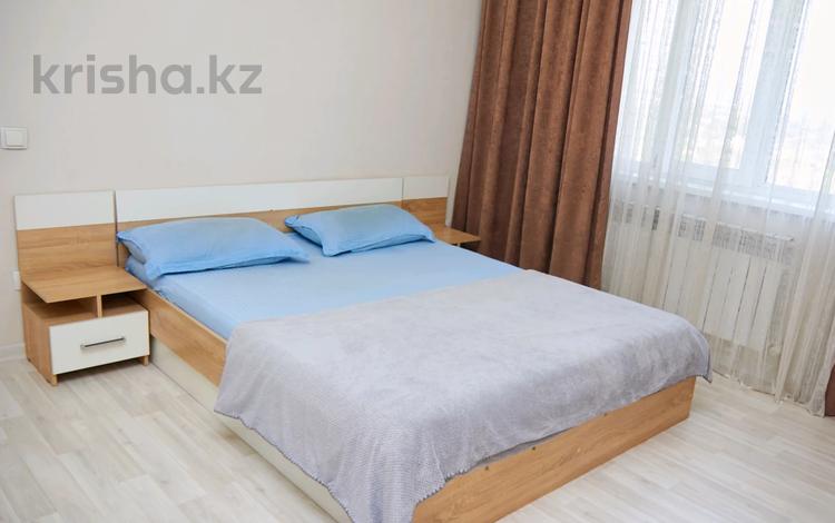 2-бөлмелі пәтер · 60 м² · 13/13 қабат, Майлина 54, бағасы: 18 000 〒 в Алматы, Турксибский р-н — фото 2