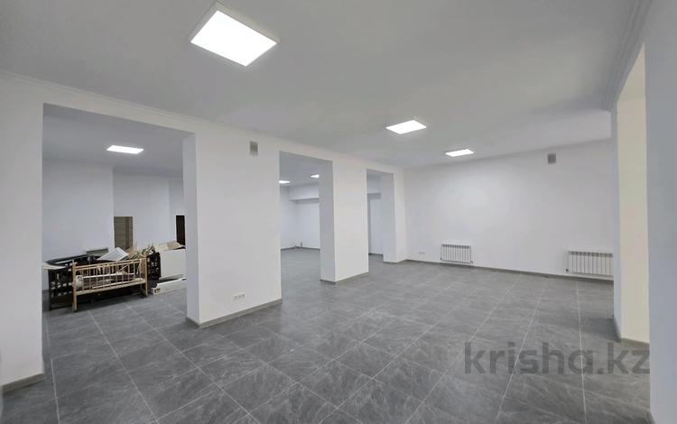Свободное назначение · 67 м² за 670 000 ₸ в Астане, Сарайшык р-н — фото 2