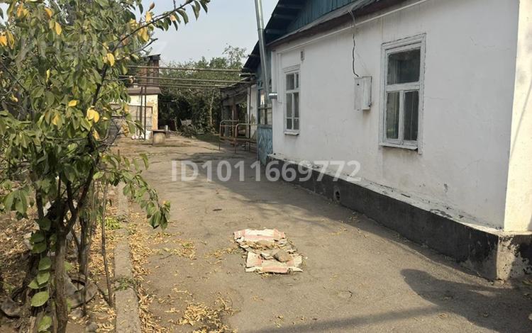 Жеке үй · 3 бөлме · 64 м² · 12 жүзд., Абай 79 — Возле Школы Асета Бейсеуова, бағасы: 12 млн ₸ в Каргалы (п. Фабричный) — фото 2
