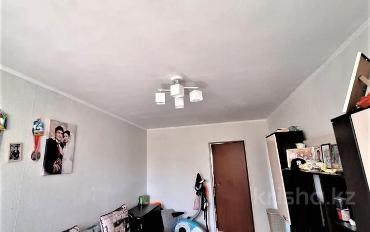 2-бөлмелі пәтер · 45 м² · 5/5 қабат, Юго-Восток ш/а., Мкр Юго-Восток, ул. ЯЗЕВА 21 — ул. Язева 21 напротив Корзины, бағасы: 15.5 млн ₸ в Караганде, Казыбек би р-н — фото 2