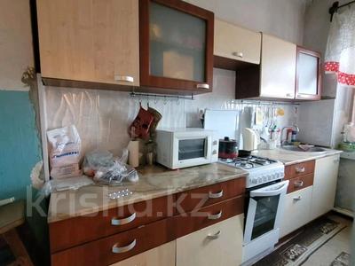 3-комнатная квартира · 61 м² · 1/2 этаж, Тихий переулок за 13.5 млн ₸ в Семее