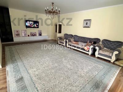 4-бөлмелі пәтер · 198 м² · 2/7 қабат, Нет 21, бағасы: 65 млн ₸ в Актау, 19А мкр