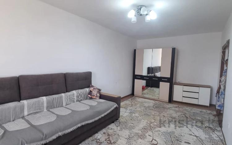 1-комнатная квартира · 40 м² · 3/7 этаж, Коктем 18 за 130 000 ₸ в Талдыкоргане, мкр Коктем — фото 3