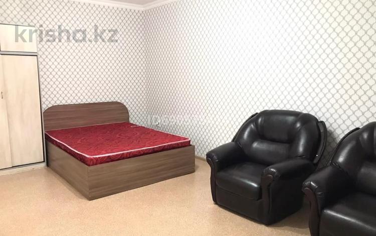 1-комнатная квартира · 41.4 м² · 4/5 этаж, мкр Новый Город, ул. Ермекова 114/4 за 200 000 ₸ в Караганде, Казыбек би р-н — фото 2