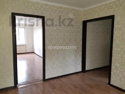 2-комнатная квартира · 45 м² · 4/5 этаж, мкр Самал 22 за 12.7 млн 〒 в Таразе