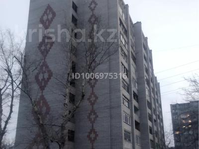 2 комнаты · 100 м² · 4 этаж, 72 квартал 121 за 40 000 〒 в Семее