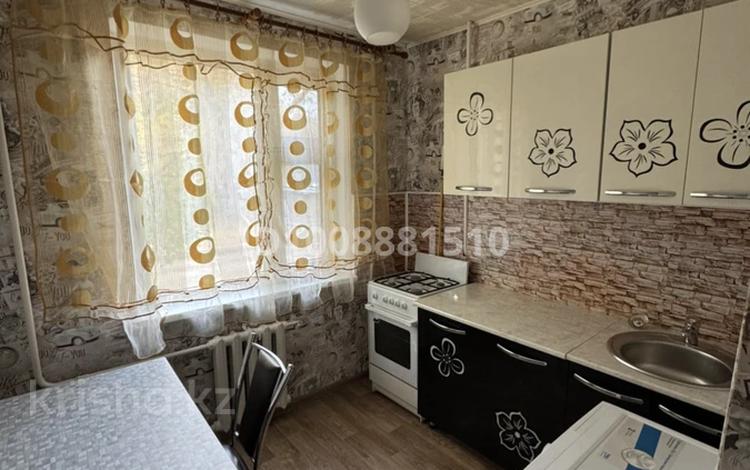 2-комнатная квартира · 45 м² · 1/5 этаж, Рубеженская 31 за 15.8 млн ₸ в Уральске — фото 2