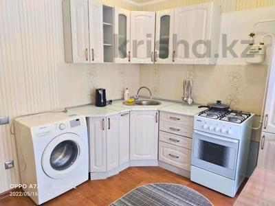 2-бөлмелі пәтер · 70 м² · 3/9 қабат, мкр Жана Орда 3, бағасы: 13 000 ₸ в Уральске