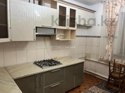 Отдельный дом · 5 комнат · 100 м², мкр Алгабас 33 — ул. Алдияр за 260 000 〒 в Алматы, Алатауский р-н