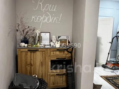 3-бөлмелі пәтер · 66 м² · 3/8 қабат, Байтурсынова, бағасы: 40 млн ₸ в Астане, Сарайшык р-н