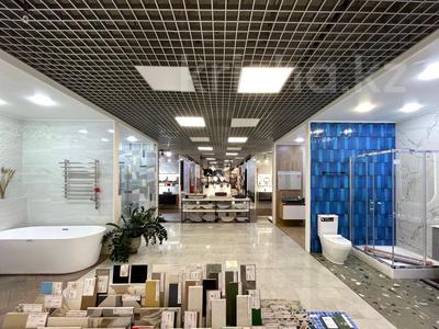 Офисы, магазины и бутики · 1114 м² за 670 млн ₸ в Астане, р-н Байконур