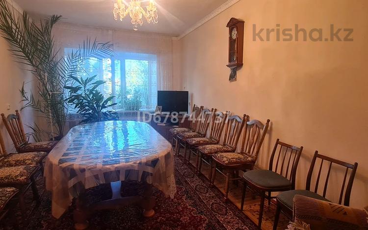 3-бөлмелі пәтер · 90 м² · 2/5 қабат, Н. Назарбаева — Акана сери - Н.Назарбаева, бағасы: 200 000 ₸ в Кокшетау — фото 2