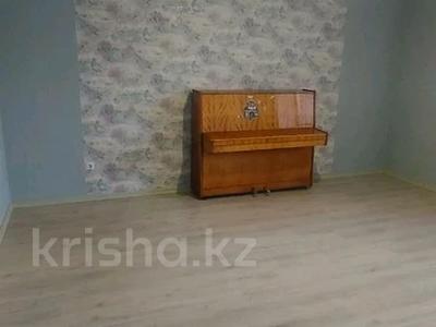 3-бөлмелі пәтер · 102 м² · 2/3 қабат, Рыскулбекова, бағасы: 120 000 ₸ в Уральске
