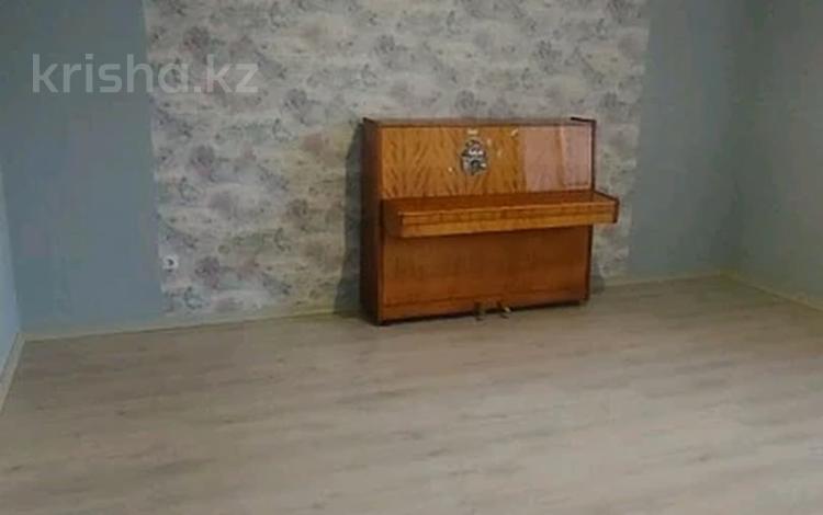 3-бөлмелі пәтер · 102 м² · 2/3 қабат, Рыскулбекова, бағасы: 120 000 ₸ в Уральске — фото 2