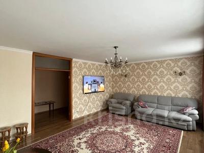 5-комнатная квартира, 124 м², 4/6 этаж, Торайгырова 93/1 за 40 млн 〒 в Павлодаре