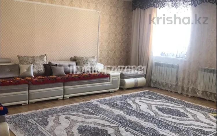Отдельный дом · 3 комнаты · 160 м² · 3 сот., Старый город, М.Утемисова 95 — Асау барака за 23 млн ₸ в Актобе — фото 10