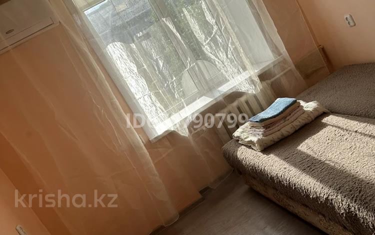 1-бөлмелі пәтер · 13 м², Чехова 106/1 — Аль-фараби, бағасы: 6 000 ₸ в Костанае — фото 7