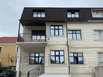 Часть дома · 8 комнат · 420 м² · 4 сот., 29-й мкр, 29-ш/а. 215/1 — 28мектеп арты за 100 млн ₸ в Актау