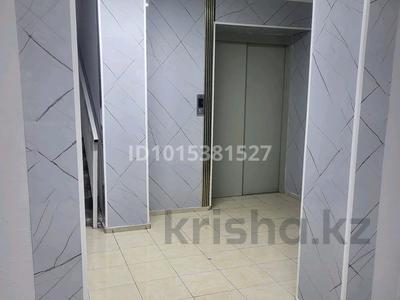 2-комнатная квартира · 59.1 м² · 5/9 этаж, Азирбаева 14 за 28 млн ₸ в Астане, Сарайшык р-н