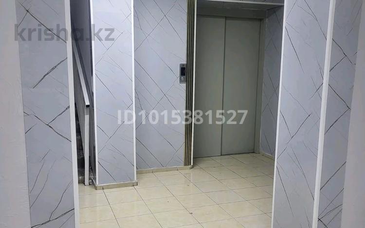 2-комнатная квартира · 59.1 м² · 5/9 этаж, Азирбаева 14 за 28 млн ₸ в Астане, Сарайшык р-н — фото 2