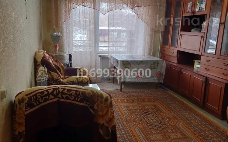 3-комнатная квартира · 59 м² · 3/6 этаж, Островского за 19 млн ₸ в Усть-Каменогорске, Ульбинский — фото 5
