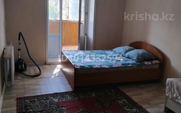 2-бөлмелі пәтер · 50 м² · 2/2 қабат, Құнанбай 27 — Рядом 5 баня, бағасы: 160 000 ₸ в Семее — фото 2