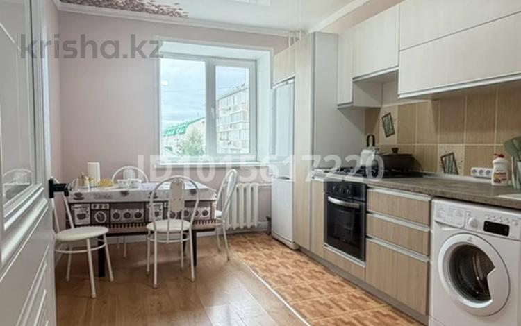 2-бөлмелі пәтер · 70 м² · 4/5 қабат, Жаңа орда ш/а. 10/1, бағасы: 210 000 ₸ в Уральске, мкр Жана Орда — фото 2