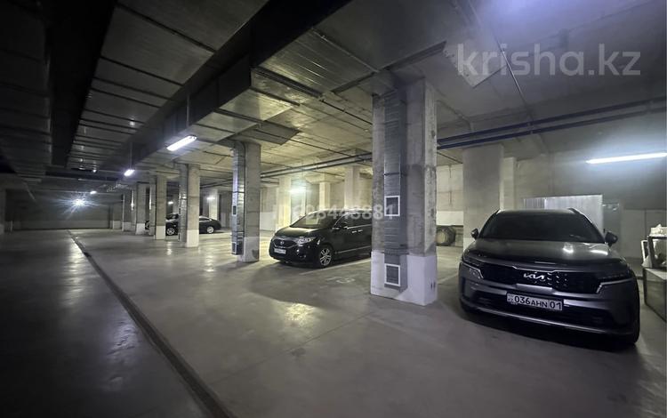 Паркинг · 15 м² · Мангилик ел 51/1, бағасы: 25 000 ₸ в Астане, Есильский р-н — фото 2
