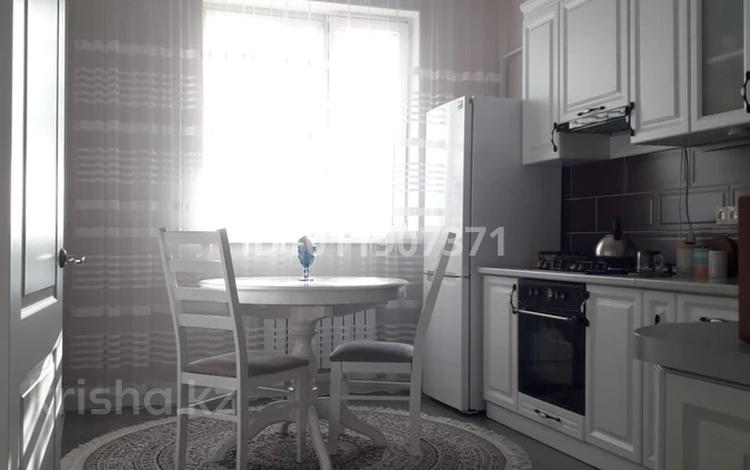 1-комнатная квартира · 41 м², 27-й мкр 87 за 15 млн ₸ в Актау — фото 2