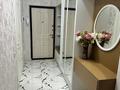 2-комнатная квартира · 60 м² · 5/14 этаж, Назарбекова 29/2 4 корпус — Шаяхметов за 15 000 ₸ в Шымкенте