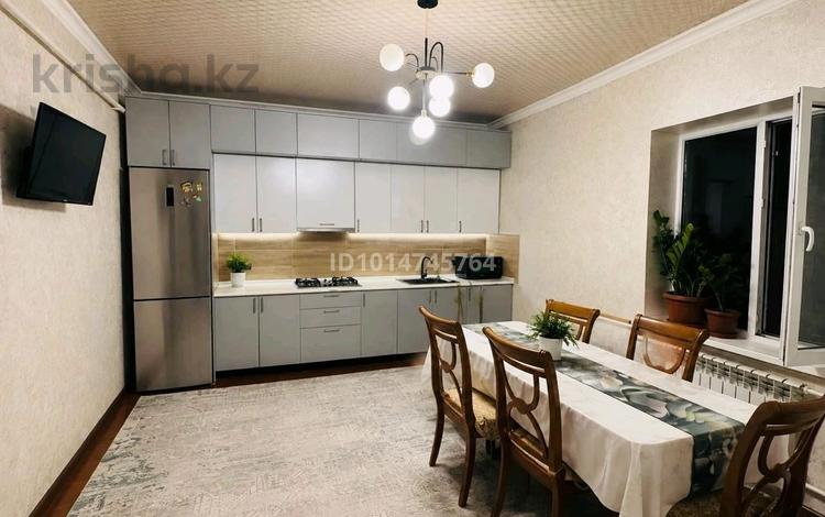 Отдельный дом · 4 комнаты · 102.9 м² · 4 сот., Бакбергенова 68 — Находится возле 54 школы за 28 млн ₸ в Таразе — фото 2