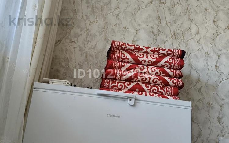 2-комнатная квартира · 69 м² · 4/5 этаж, Абая 77 — Супермаркет Акцент, Акбота садик, 15 школа за 16.5 млн ₸ в Сатпаев — фото 2