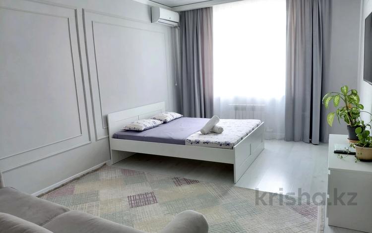 1-комнатная квартира · 50 м² · 3/9 этаж, мкр. Алтын орда, Тауелсыздык 24 за 15 000 〒 в Актобе — фото 11