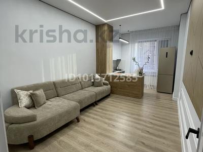 2-бөлмелі пәтер · 90 м² · 2/9 қабат, 12 ш/а. 17 Б, бағасы: 55 млн ₸ в Актобе, мкр 12