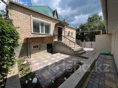 Отдельный дом · 4 комнаты · 263.3 м² · 8.3 сот., Абая за 100 млн ₸ в Костанае