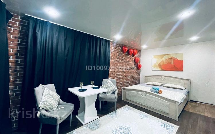 1-комнатная квартира · 38 м² · 5/5 этаж, Бурова 47 — Бурова - Кабанбай батыра за 12 000 ₸ в Усть-Каменогорске — фото 2