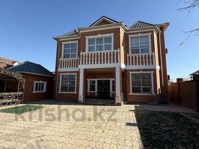 Отдельный дом · 5 комнат · 370 м² · 6 сот., Скаткова 57 за 85 млн 〒 в 