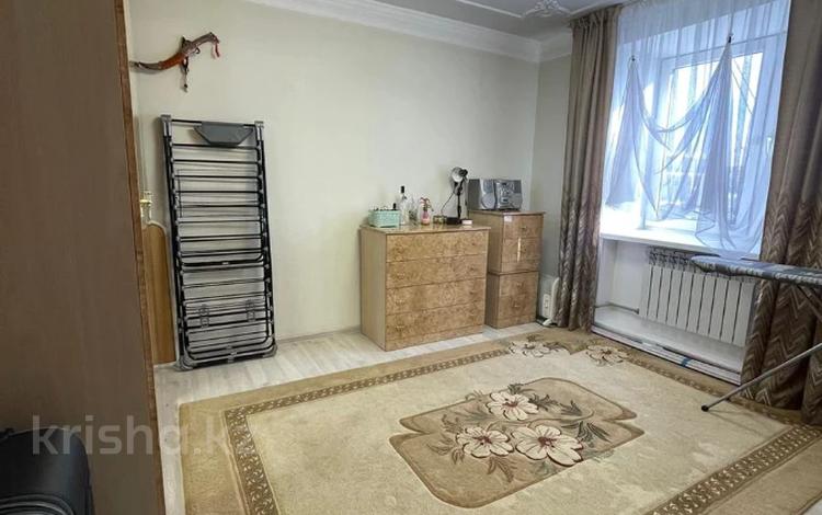 4-комнатная квартира, 84 м², 5/5 этаж, Дулатова 141 за 28.5 млн 〒 в Семее — фото 2