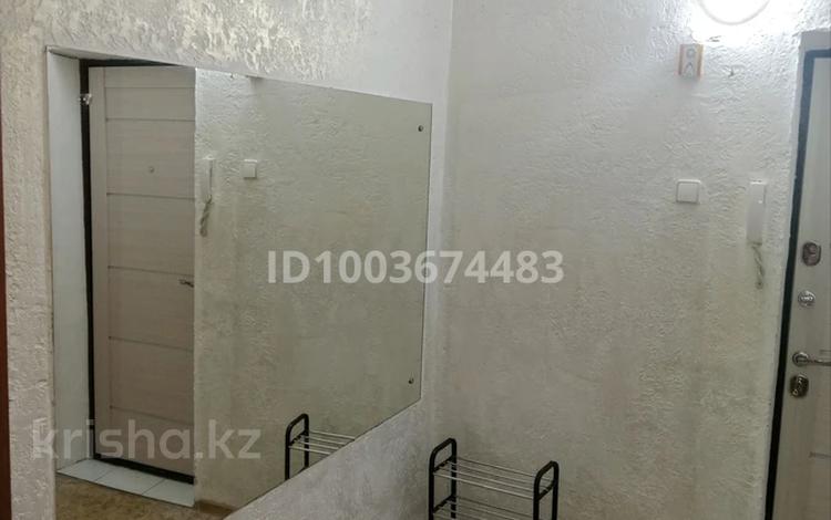 2-бөлмелі пәтер · 59 м² · 1/5 қабат, Утепова 21 — ТД Достык сш 26, бағасы: 180 000 ₸ в Усть-Каменогорске, Ульбинский — фото 2